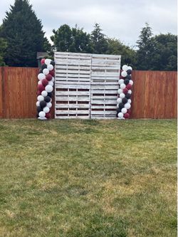 Pallet frames