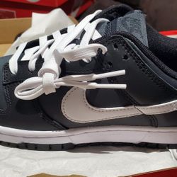 Nike Dunk Low Retro "Reverse Panda" SIZE 7M 