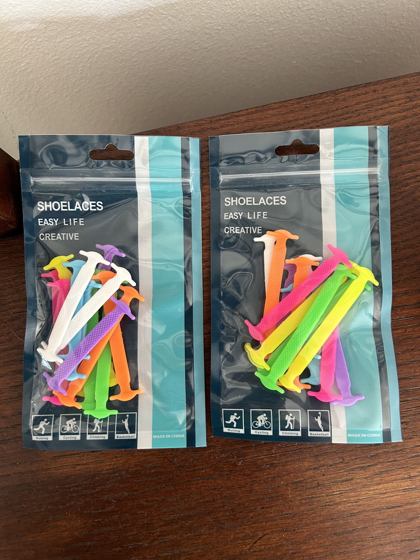 Shoelaces/ Frozen/Bath & Body/ Romper/Purse/Tennis/Blouse/Baking Cone rack