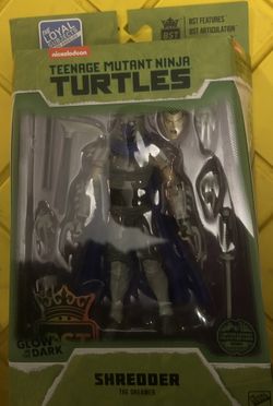 BST AXN Teenage Mutant Ninja Turtles Shredder The Dreamer Glow In Dark Figure