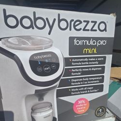 Baby Brezza Formula Mini