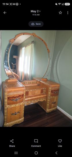 Art Deco Vanity and Twin Bed Set
