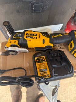 DeWalt all-purpose tool