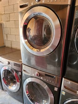 LG PLATINUM STEAM WASHER AND ELECTRIC STEAM DRYER SUPERCAPACITY