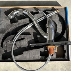 Sink Faucet & Toilet Paper Holder