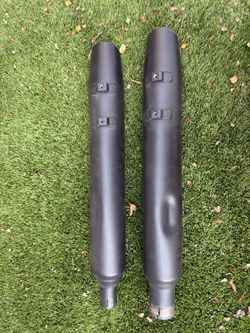 2018 Harley Davidson road glide Muffler  