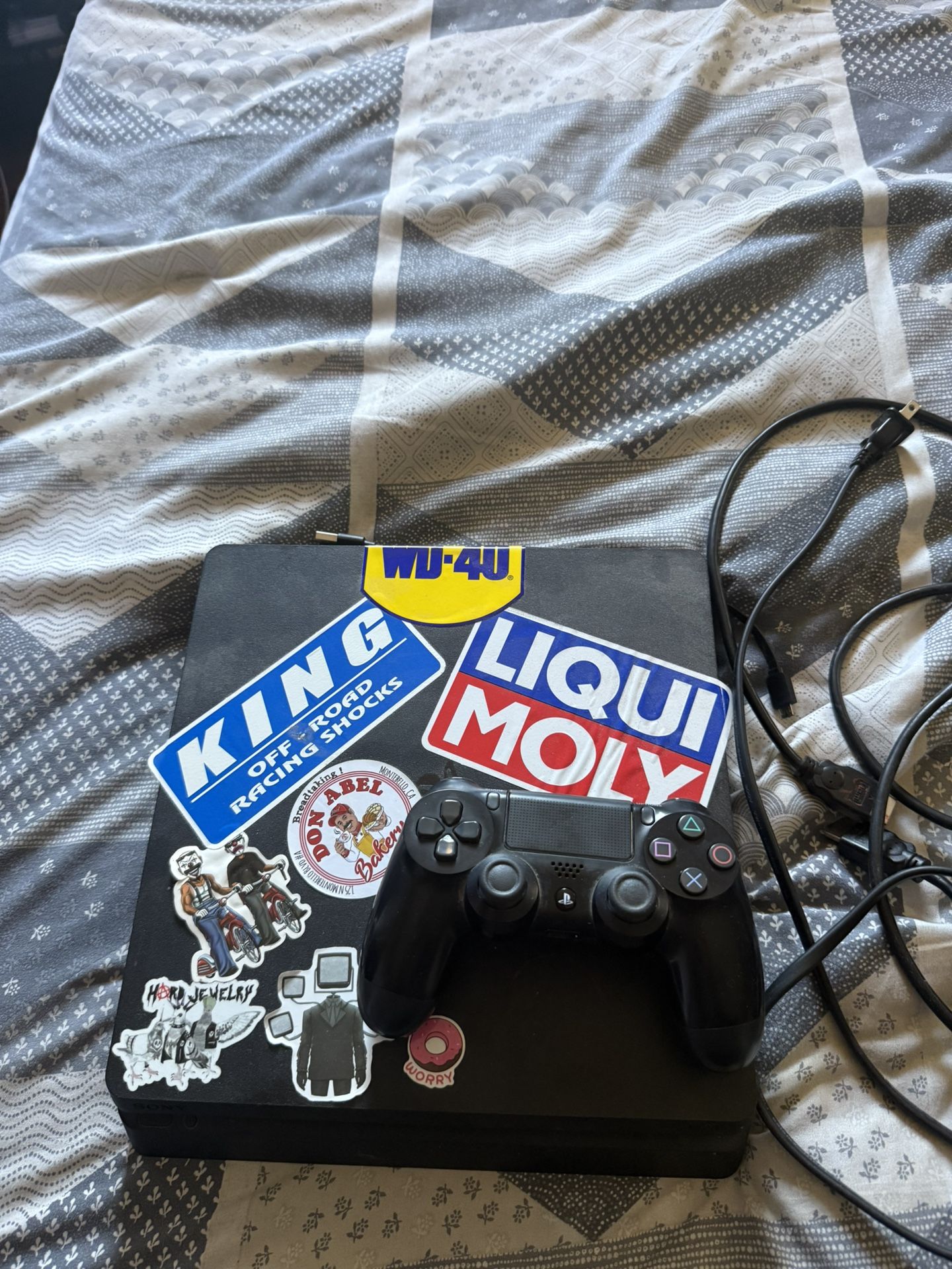 PS4