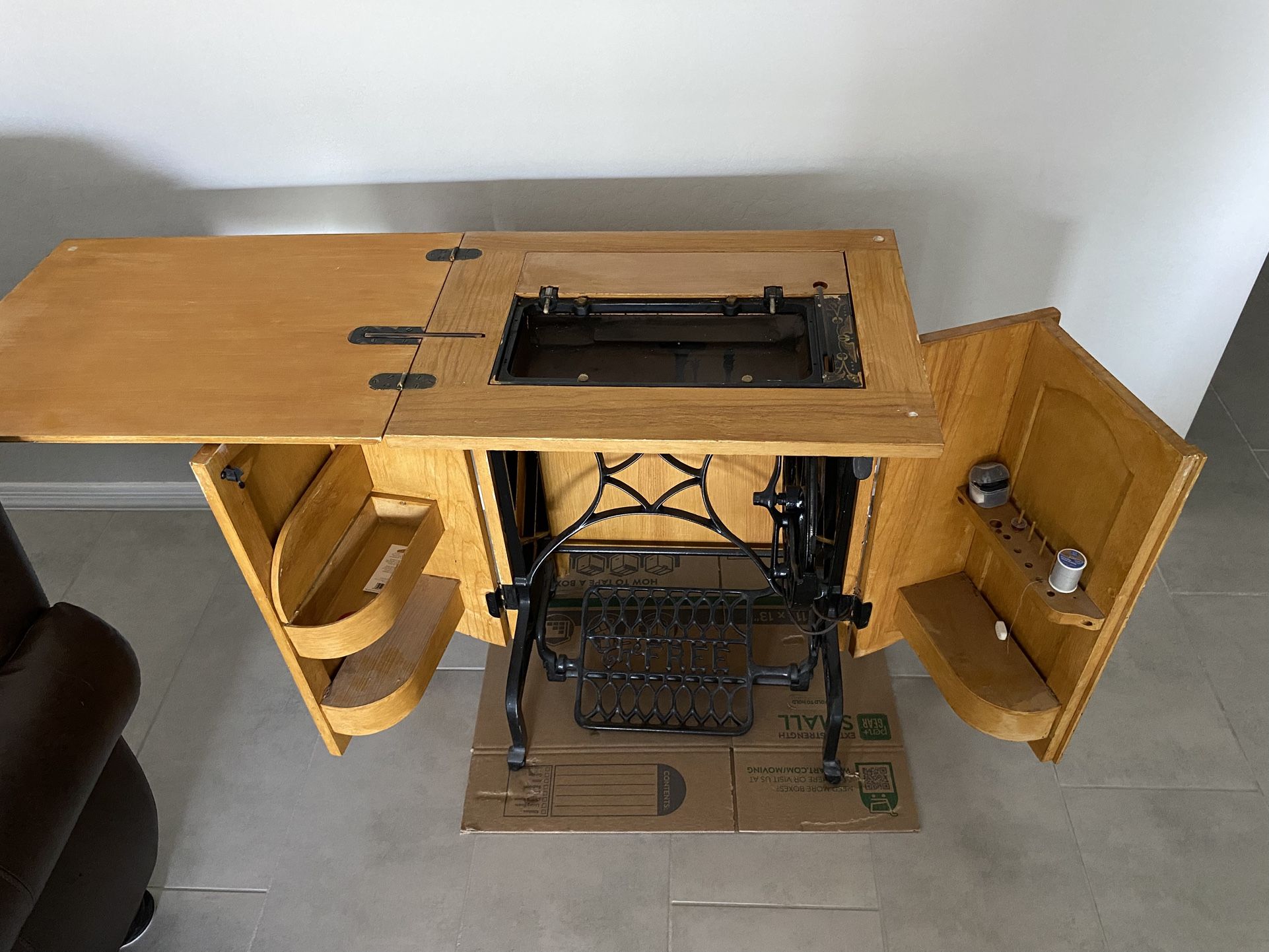 Singer Sewing Antique Cabinet