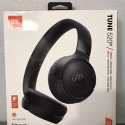JBL Headphones New Sealed In Box 