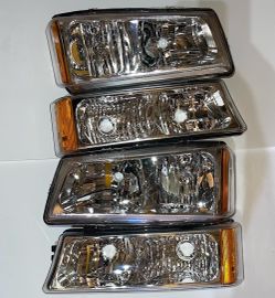LA Zona Auto Parts 2003 to 2006 Chevrolet Silverado Avalanche Chrome headlights Luces Mica Calavera Faro Cromados