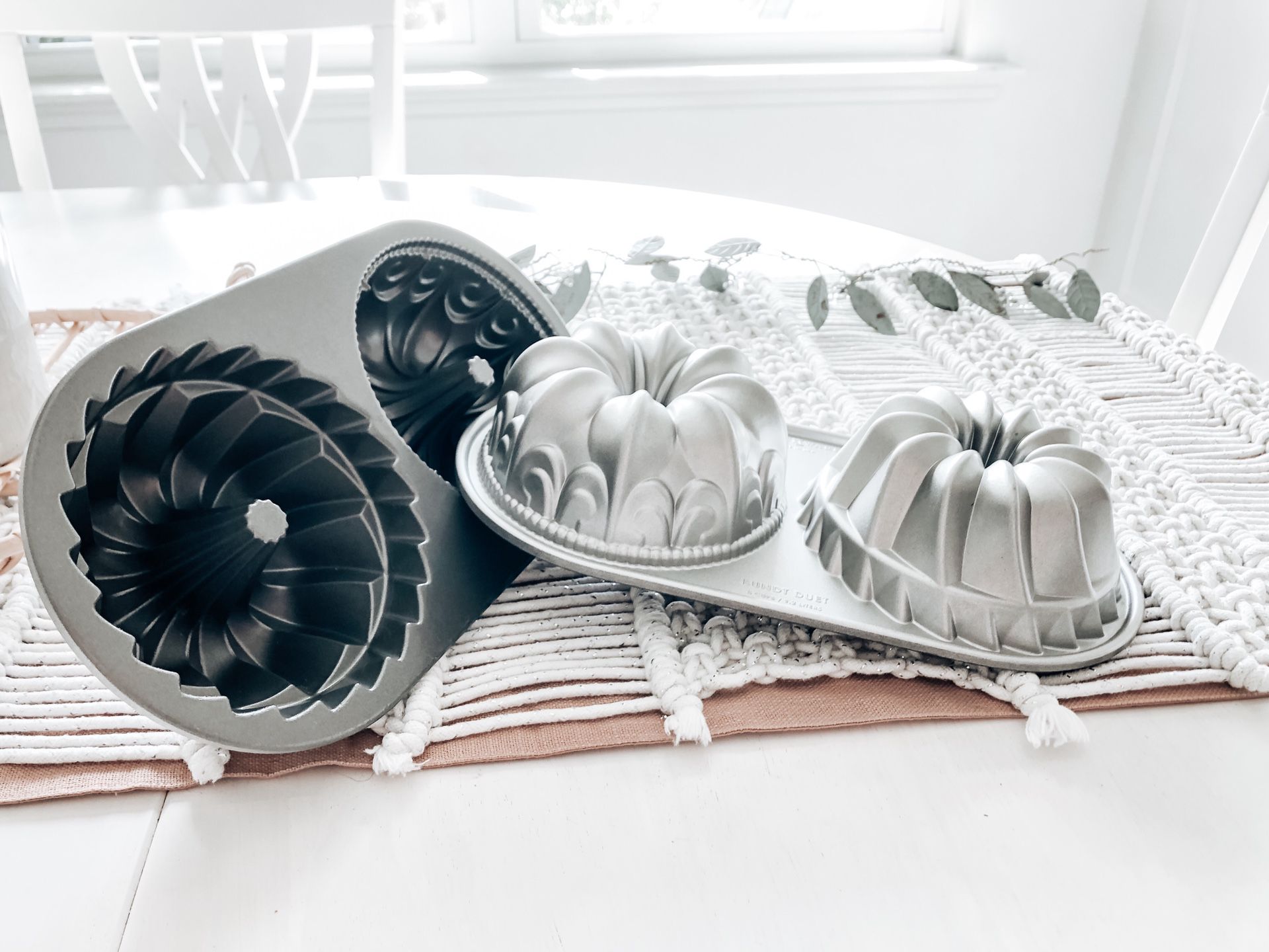 Nordic Ware cast aluminum mini bundt cake pans