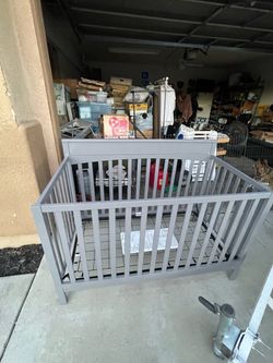 Convertible Crib