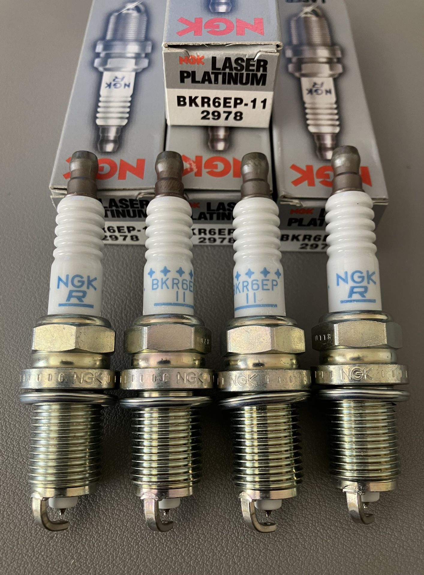 2978 BKR6EP-11 NGK | Laser Platinum Spark Plugs 4pk