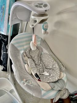 Milk mixer Babybrezza, Bathtub, Chair And Clothes