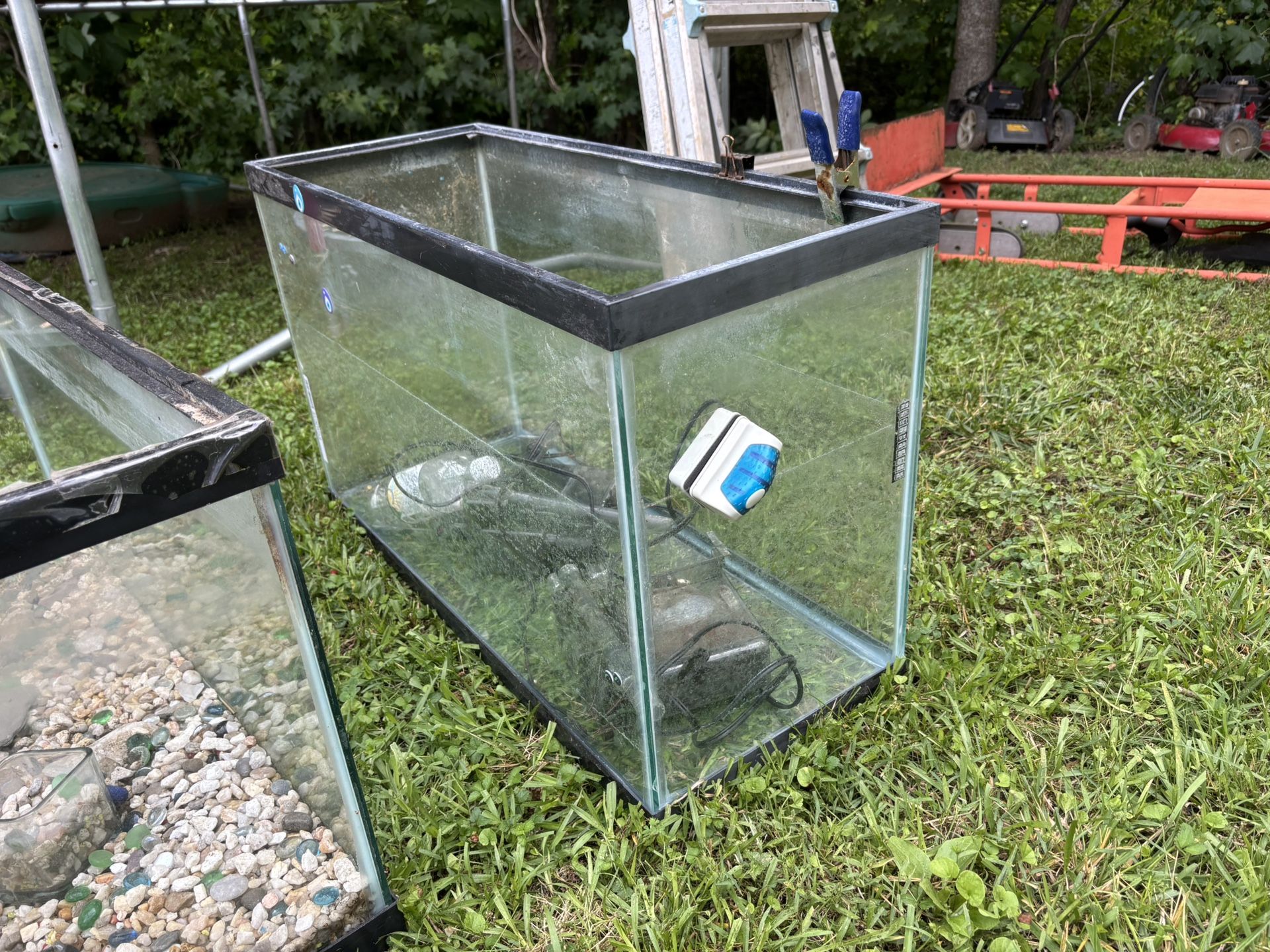 FISH TANK 3 Different Tanks