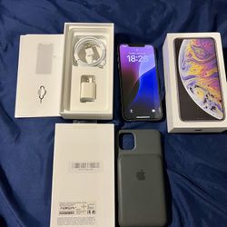 Like New Unlocked Iphone XS Max 256 GB