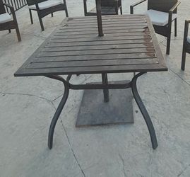 Free Patio Table