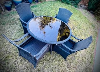 Hampton Bay Kampar 5-Piece Patio Dining Set