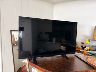 32” TV