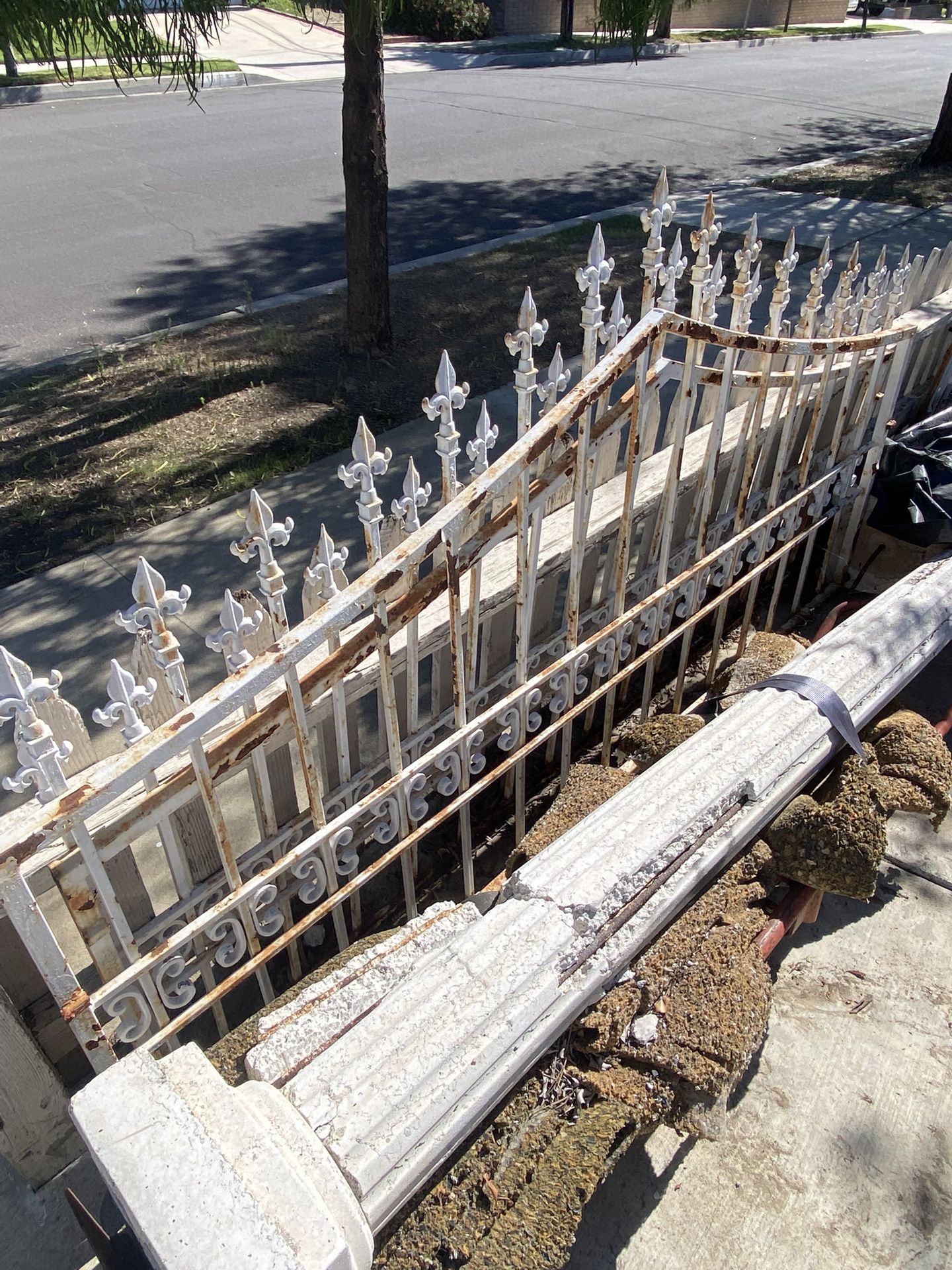 Fencing Panels Wrote Iron