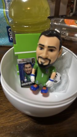 Zuru Ballers Series 1 World Cup FIFA 2026 Figure Gianluigi Donnarumma Team Italy