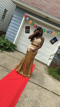 Prom dress