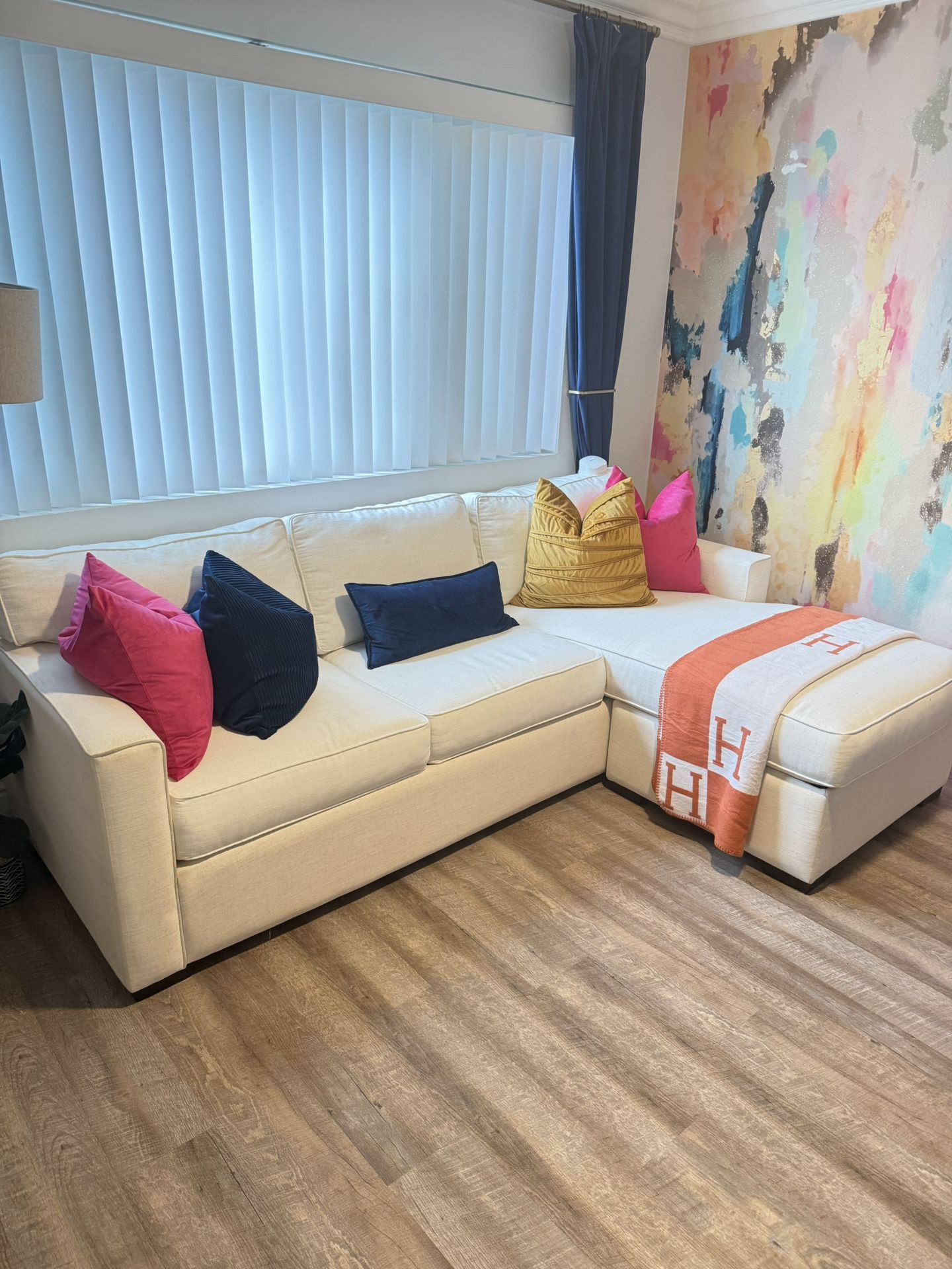 Sleeper Sofa Couch - Reversible Chaise