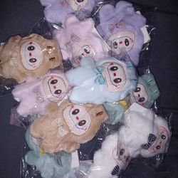 MINI LABUBUs