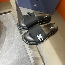 D.ior sandals size 4-11 