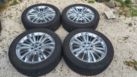 NEW 2026 Ford 22" F-150 Platinum Plus OEM 2026 Wheels Tires