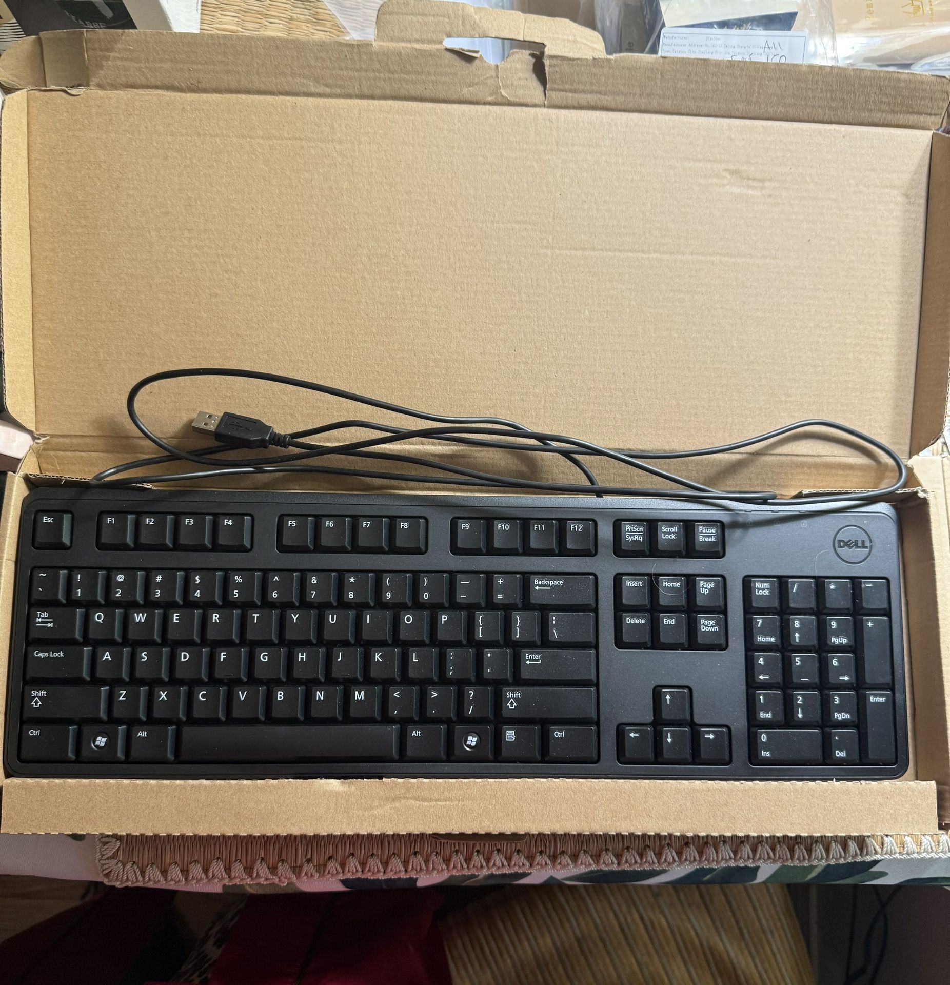 Dell Desk Top Keyboard. (New)