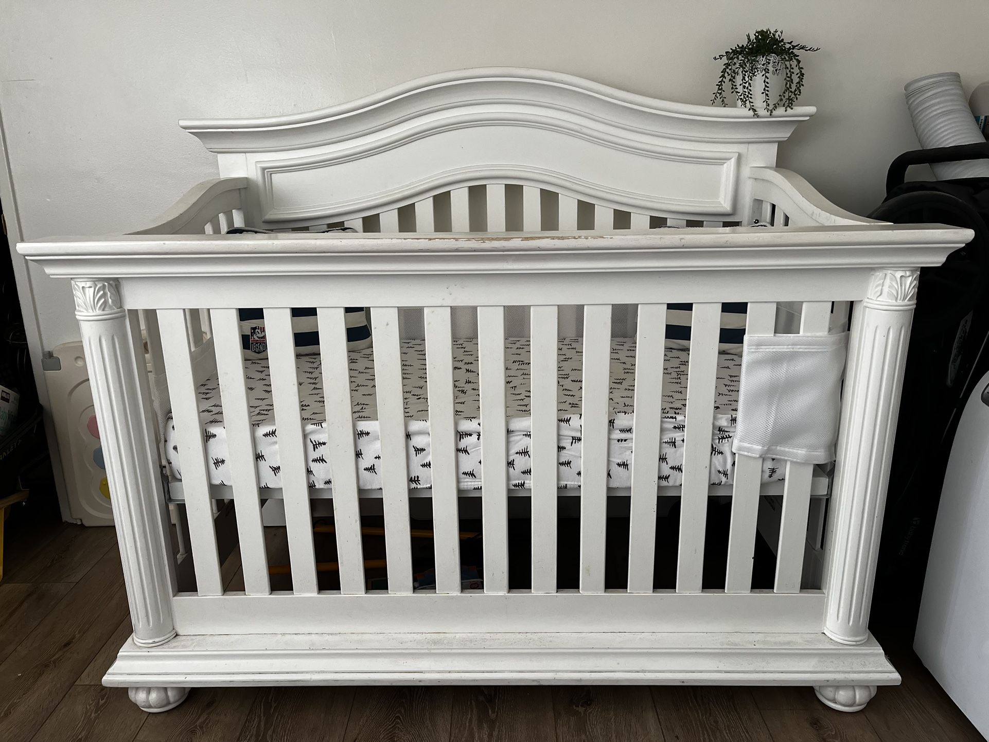 Baby Cache Crib
