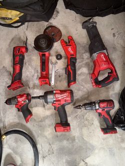Milwaukee power tool bundle