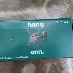 $15. Onn tv Wall Mount  13" To 32"     