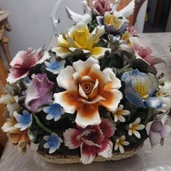 2 Large Capodimonte Made In Italy Porcelain Pieces