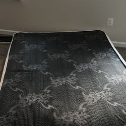 Queen Size Mattress MUST GO by 7/8