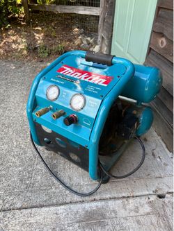 Makita air compressor - MAC2400