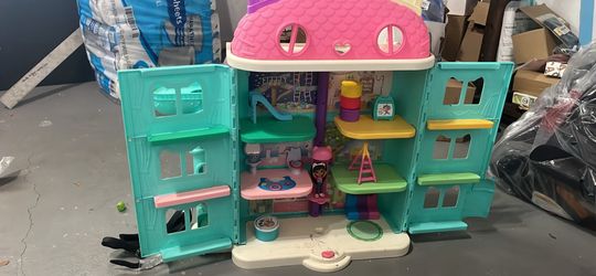 Gaby dollhouse