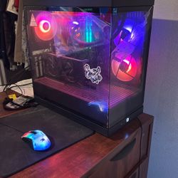 iBuyPower Y40 Included With AOC Curved Monitor