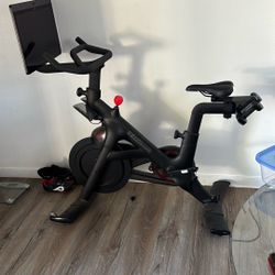 Peloton bike +