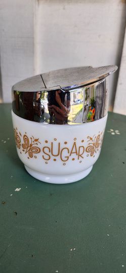 Vintage Gemco Butterfly Gold Sugar Dispenser