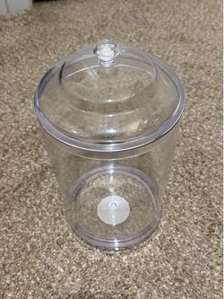 Clear display canister