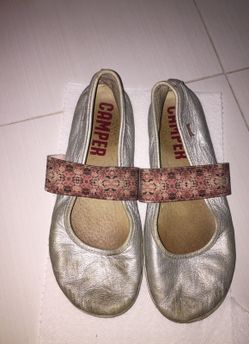 Camper size 34 silver girls