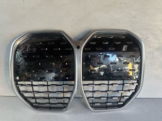 2022 2023 2024 BMW I4 G26 FRONT BUMPER UPPER GRILLE OEM