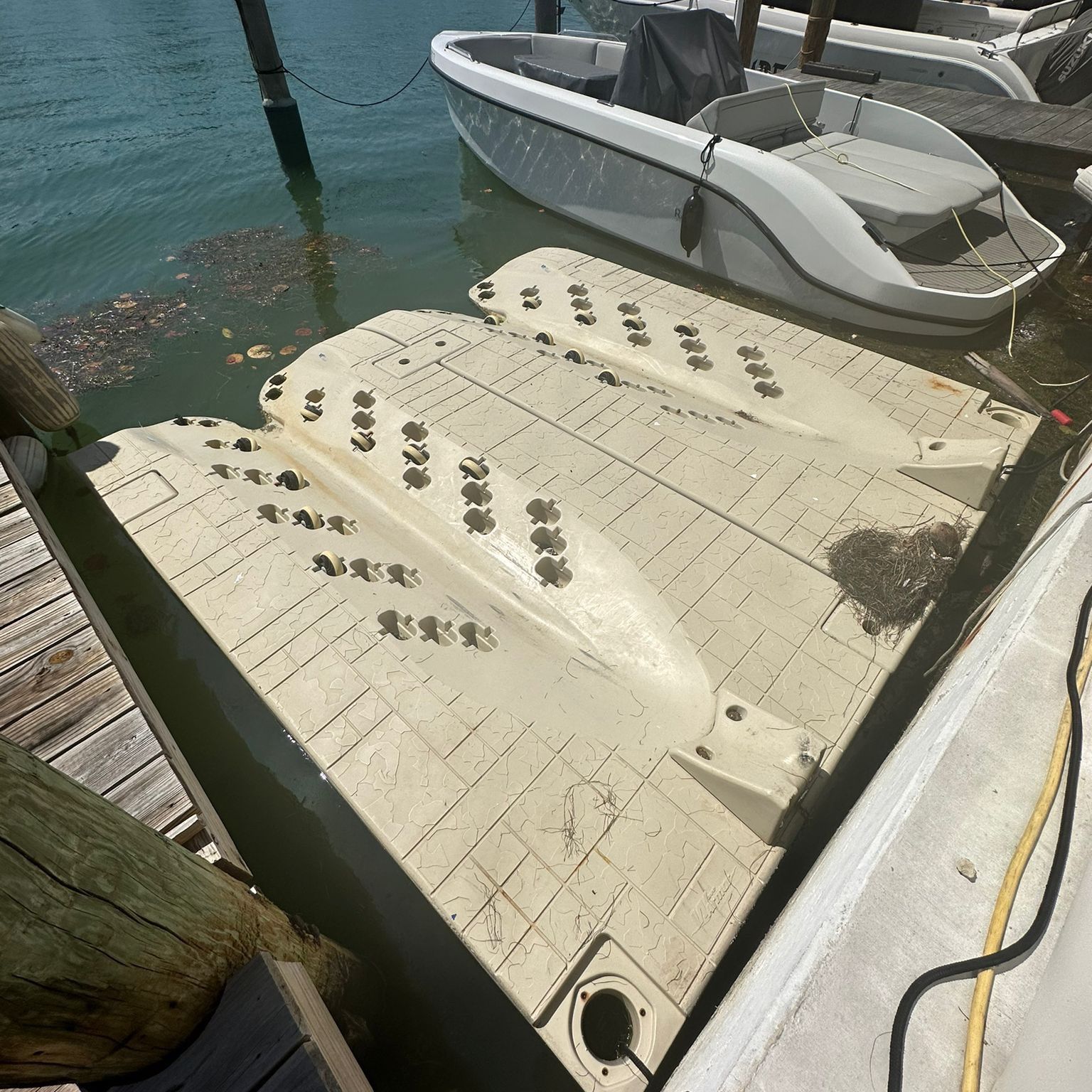 Jet Ski Floating Dock - 2 Jet Skis - WAVE ARMOR 