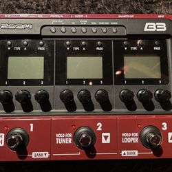 Zoom B3 Multi-Effects And Amp Pedal