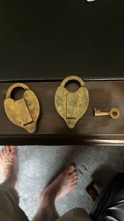 1880 brass vintage obsolete railroad locks w key
