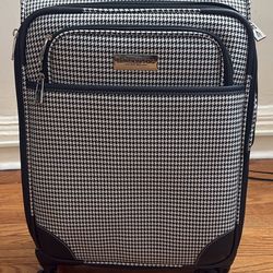 London Fog Cambridge Spinner 21inch 