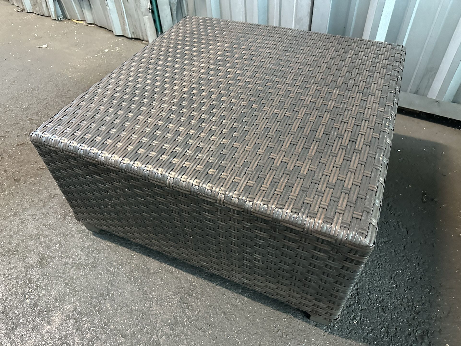 New Outdoor Patio Furniture Coffee Table