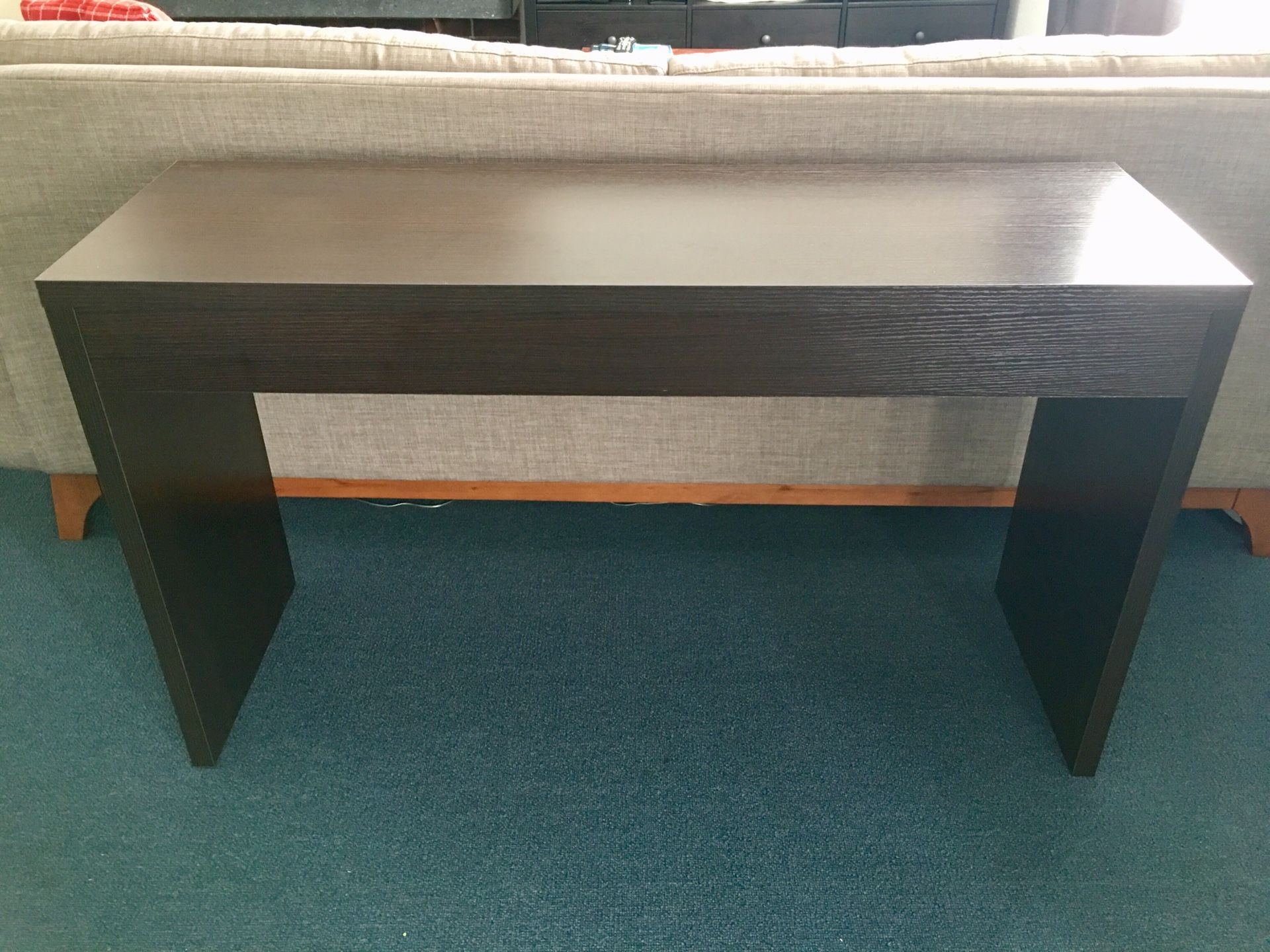 Northfield console table